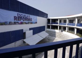 Escuela La Reforma en Santa Cruz Muluá, Retalhuleu.