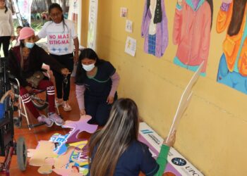 Desarrollan Feria de la Prevención con estudiantes en San Marcos