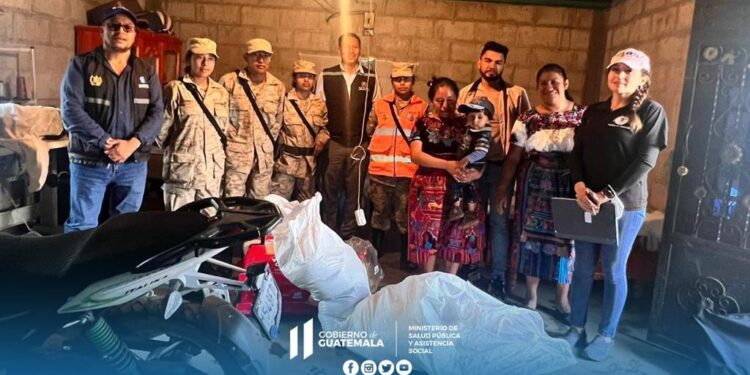 En Totonicapán entregan alimentos para el desarrollo y nutrición de la niñez