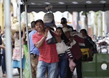 Entregan más de 14 mil 800 raciones de alimentos en Jalapa