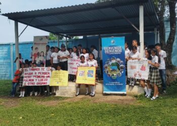 Estudiantes de Retalhuleu fortalecen conocimientos sobre una vida saludable sin tabaco
