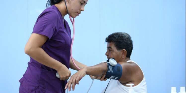 Jornada de salud en Escuintla