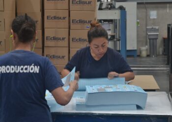 Más del 50 % de las papeletas para elección presidencial están impresas