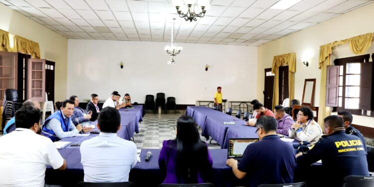 Alta Verapaz desarrolla mesa técnica de seguridad electoral