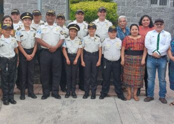 PNC elige a niña comisaria en Sololá