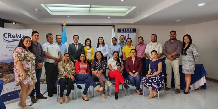 El taller informó sobre el impacto de la actividad humana en los suelos, como la desertificación.