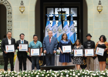 Artistas guatemaltecos asistieron al lanzamiento del programa Espacios 2023.