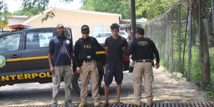Guatemala y Belice unieron esfuerzos para la detención de presunto homicida hondureño. /Foto: PNC