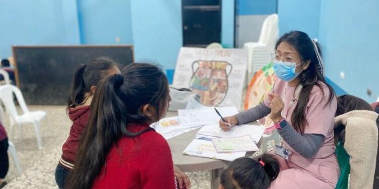 Efectúan acciones integrales de salud en San Sebastián, Huehuetenango