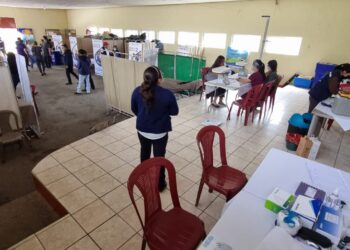 Desarrollan jornadas integrales de salud en Santa Lucía Utatlán