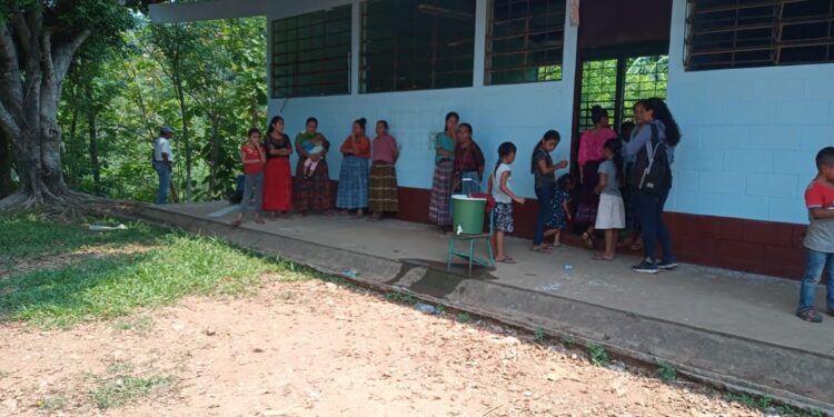 Fortalecen la atención de primer nivel de salud en Telemán, Panzós