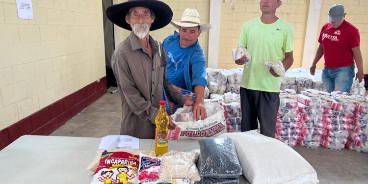 Fortalecen acciones para la atención de familias y el combate a la desnutrición. /Foto: Abner Salguero