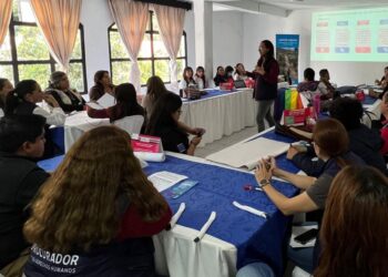 Capacitan a delegados en atención integral de víctimas de trata de personas en Huehuetenango
