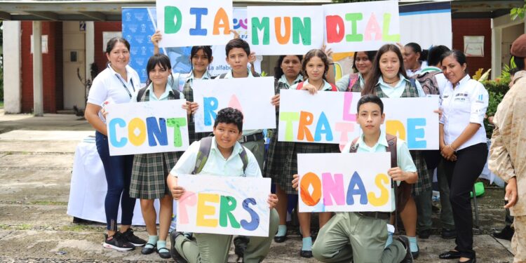 Gobernación de Izabal se adhiere al pacto contra la trata de personas