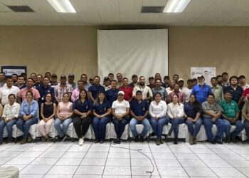 Dan seguimiento a mesa agroclimática en Zacapa