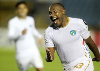 Comunicaciones confirma el regreso de Juan Anangonó