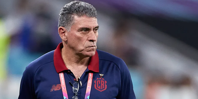 Destituyen al colombiano Luis Fernando Suárez como seleccionador de Costa Rica