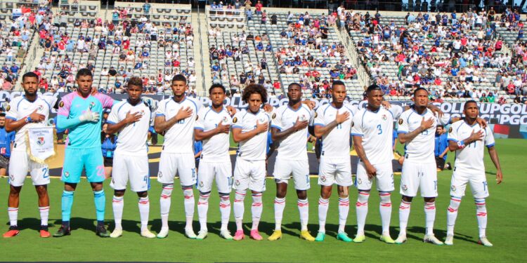 Panamá da la sorpresa y elimina a Estados Unidos de la Copa Oro