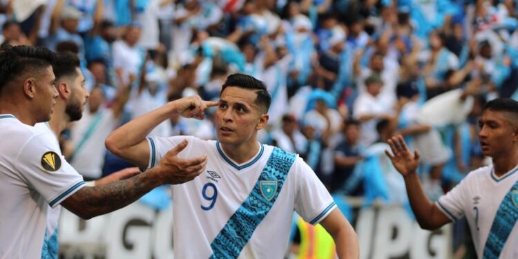 Guatemala hace historia y clasifica en el “grupo de la muerte” de Copa Oro