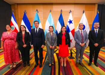 Guatemala participa en la reunión del Comieco.