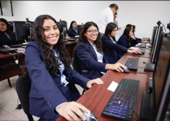 Mineduc continúa con de evaluación de graduandos del nivel diversificado