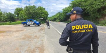 La PNC ejecutó capturas con órdenes judiciales y por delitos flagrantes. / Foto: PNC.