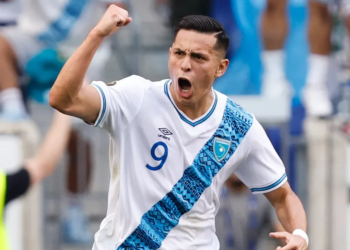 Rubio Rubín hace historia e iguala récord de Carlos “El Pescado” Ruiz en Copa Oro