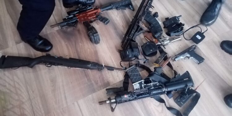 Allanamientos de la PNC incautaron 17 armas en las ultimas 24 horas