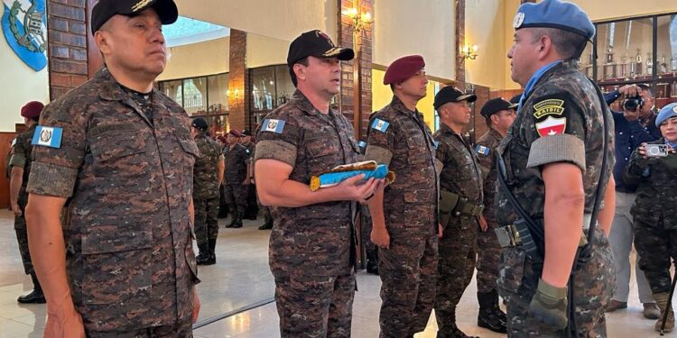Entregan bandera nacional a XXIII contingente que será desplegado a República Democrática del Congo