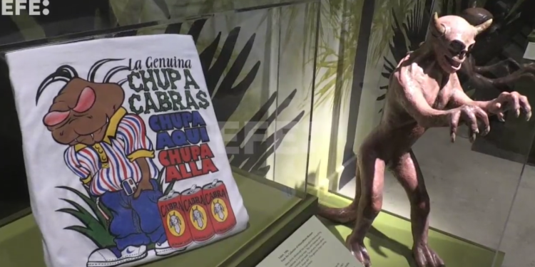 El mito del chupacabras es uno de los que se encuentra en la exposición. Foto: / EFE.