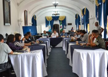 Sacatepéquez da seguimiento a la reunión de la Comupre