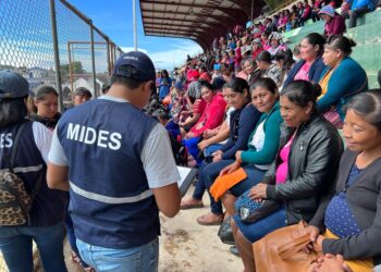Más de 800 familias beneficiadas a través de Bono Social en Jalapa