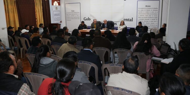 Diálogo permite acuerdos en conflicto por parqueo de mototaxis en Comitancillo