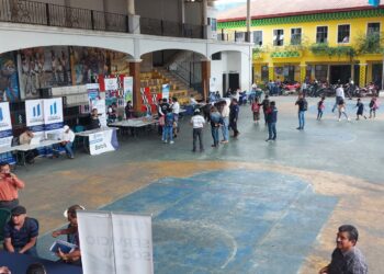 Por segundo día realizan jornada de servicios integrados en Sololá