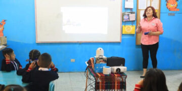 Plataforma digital permite la capacitación de maestros. /Foto: Archivo AGN