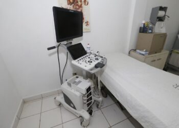 Equipo de rayos X y ultrasonido beneficia a pacientes de Hospital Regional de Cobán