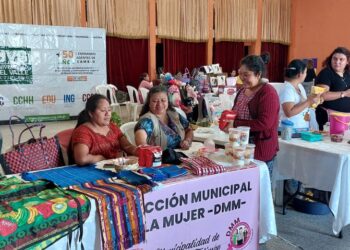 Desarrollan Festival Sololá Emprende