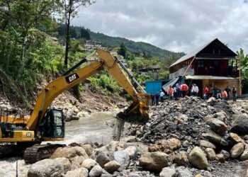 Supervisan entrega de ayuda humanitaria en Santa Cruz Barillas, Huehuetenango