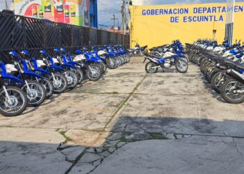 Fortalecen seguridad en Escuintla con entrega de motocicletas