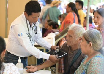 PAM beneficia a cerca de 21 mil adultos mayores en Alta Verapaz