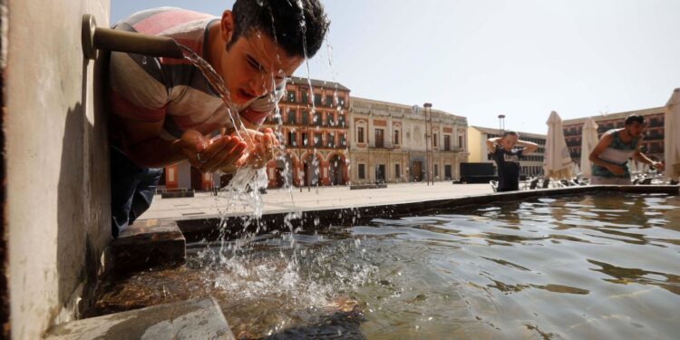 Nueva ola de calor llega a España, con temperaturas de hasta 43 grados