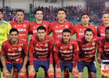 Xelajú derrota al CD FAS y revive en la Copa Centroamericana