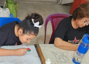 El MCD desarrolla con éxito Taller de Pintura en Tela