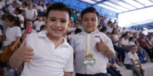 El Mineduc reporta aumento en la cobertura educativa de Guatemala.