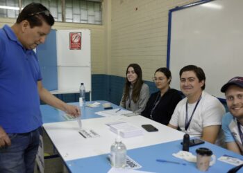 Instituciones se suman a felicitación por comicios pacíficos