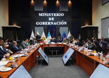 Integrantes de la mesa interinstitucional de seguridad electoral se reúnen