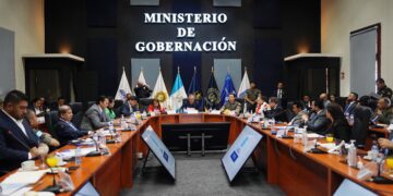 Integrantes de la mesa interinstitucional de seguridad electoral se reúnen