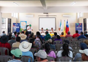 En Baja Verapaz imparten charlas para la conservación del maíz