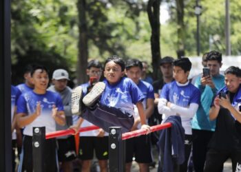 MCD realiza campeonato de calistenia