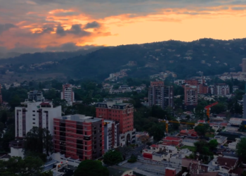 Destacan estrategias para el desarrollo del país.